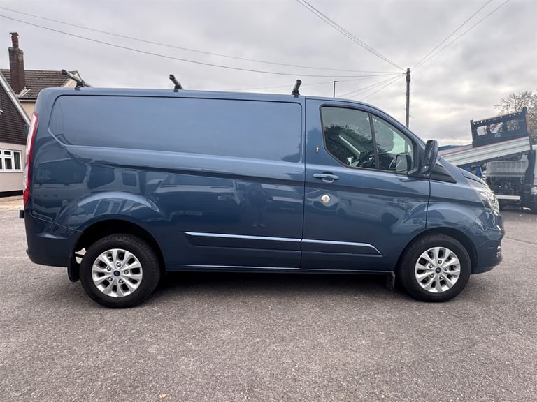 2022 Ford Transit Custom 2.0 EcoBlue 130ps Low Roof Limited Van PANEL VAN DIESEL Manual