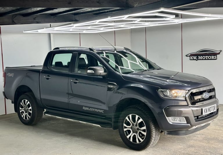 2018 Ford Ranger 3.2 TDCi Wildtrak Pickup Double Cab 4dr Diesel Manual 4WD Euro 5 (s/s) (200 PICK...