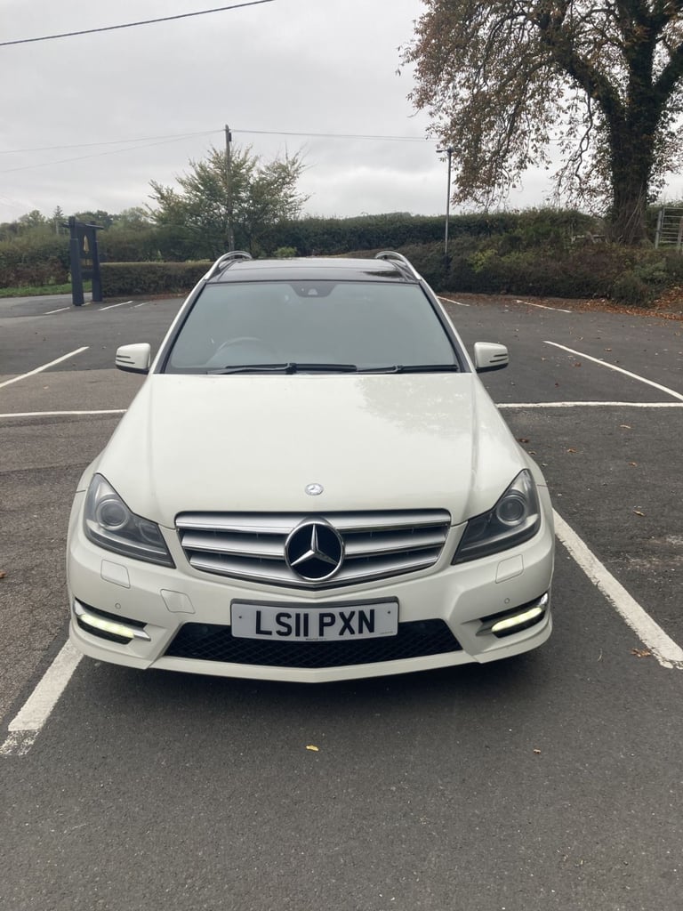 Mercedes-Benz, C CLASS, SPORT AMG BODY STYLING, Semi-Auto, 2143 (cc), BARGAIN