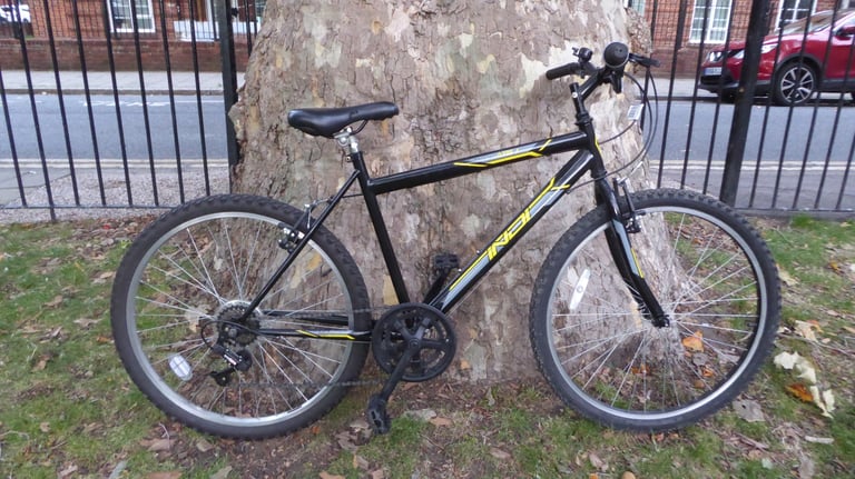 image for Mountain Bike - 6 speeds - Smooth riding - Not much used - In great condition