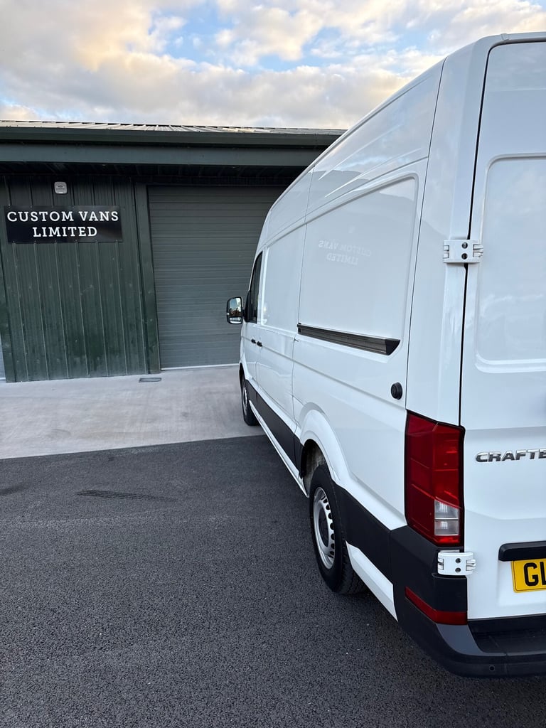 VOLKSWAGEN CRAFTER TRENDLINE 2.0TDI 140 MWB HIGH ROOF EURO 6 ***VAT INCLUDED***