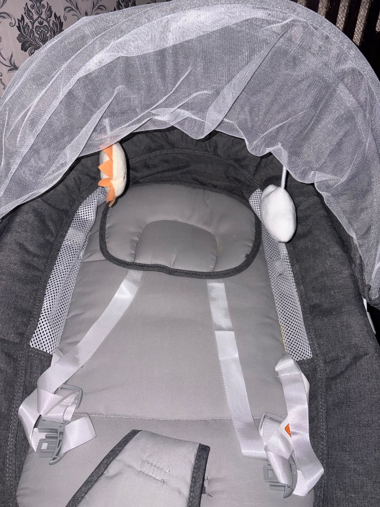 Baby Bluetooth swing chair 