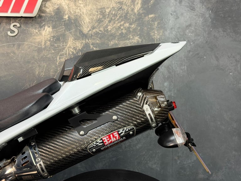 2014 Yamaha R1 1000