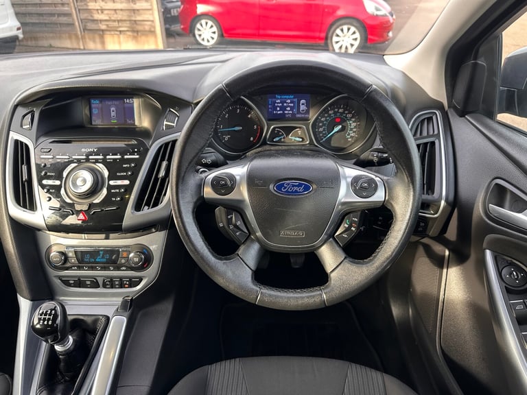 2012 Ford Focus 1.6 TDCi 115 Titanium 5dr HATCHBACK Diesel Manual