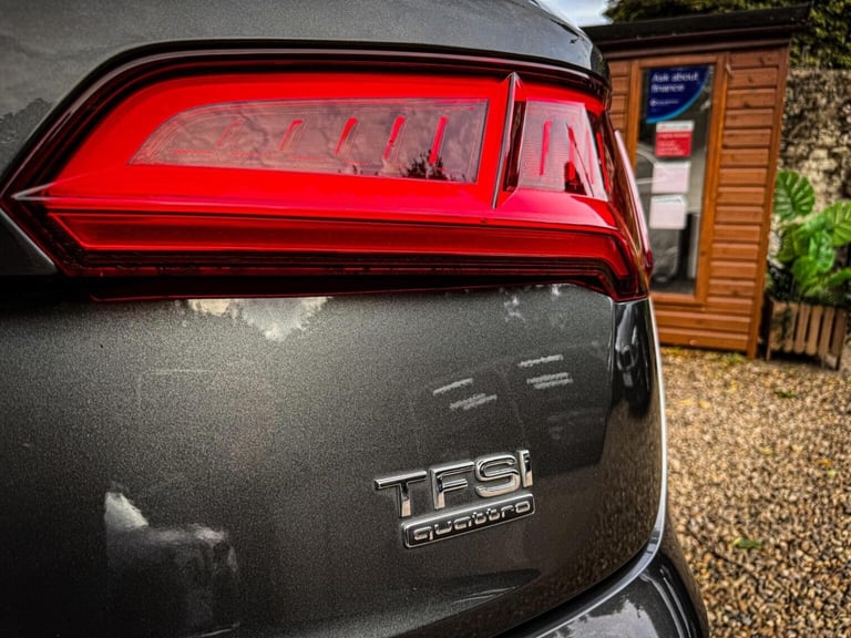 AUDI Q5 2.0 TFSI S line S Tronic quattro Euro 6 (s/s) 5dr 2018