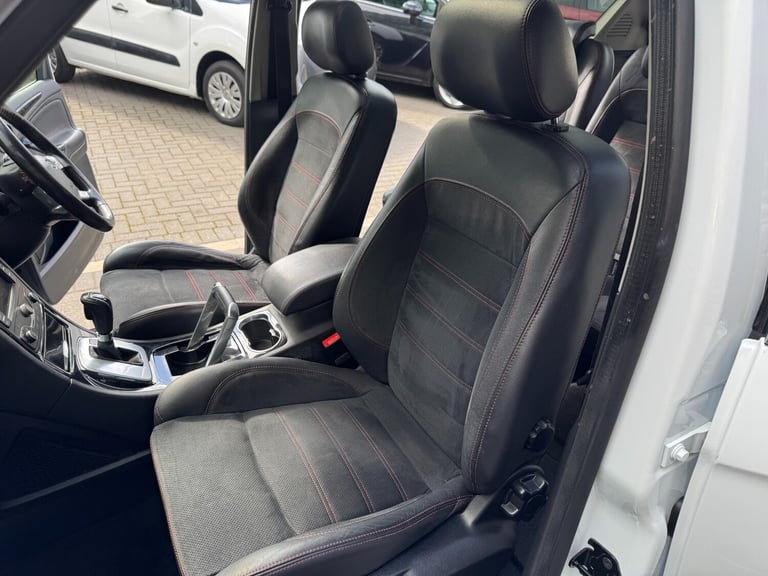 2012 Ford S-Max 2.2 TDCi 200 Titanium X Sport 5dr Auto MPV Diesel Automatic