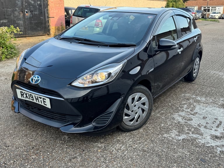 image for 2019 Toyota Aqua 5 Doors Hatchback Hybrid Electric Automatic