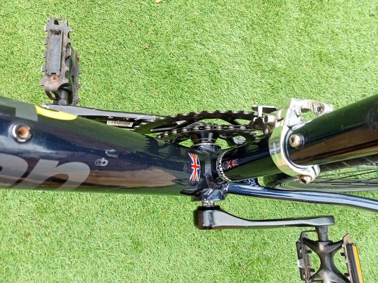 Boardman Aluminium Hybrid Bike.
