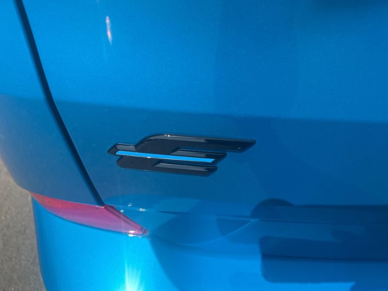 2025 Ford Tourneo Custom E-Tourneo Custom Titanium X Bus M1 340 L1 65kWh 160kw 218 RWD 1 Speed Au...