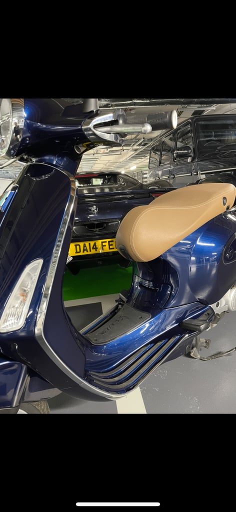 Piaggio, VESPA, 2023, 49 (cc)