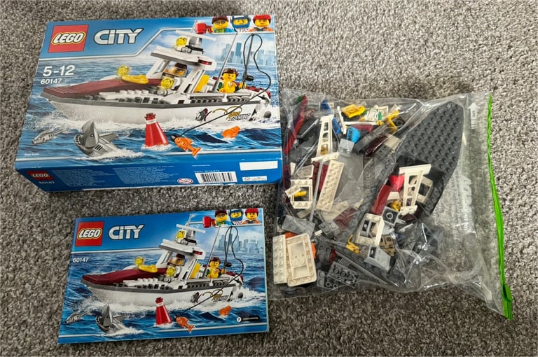 image for LEGO CITY: Fishing Boat
