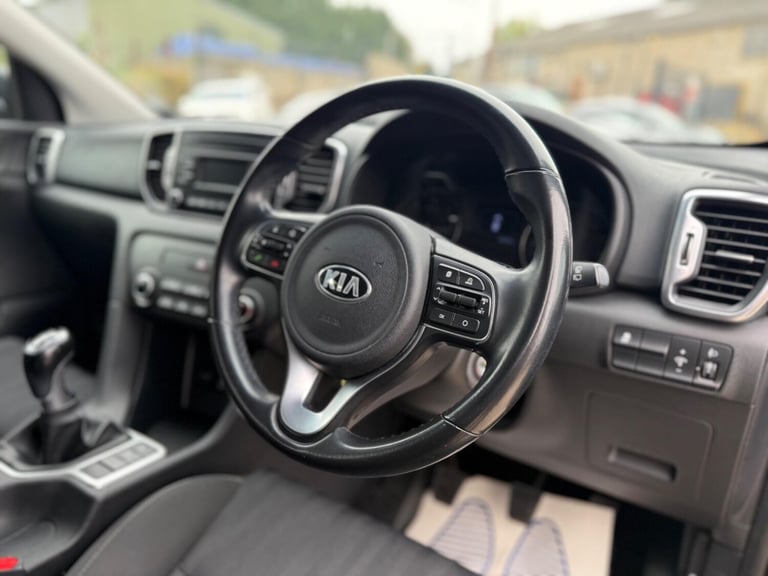 2017 Kia Sportage 1.7 CRDi 1 Euro 6 (s/s) 5dr ESTATE Diesel Manual