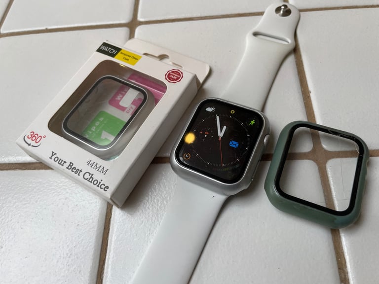 Apple Watch Series 5 44mm