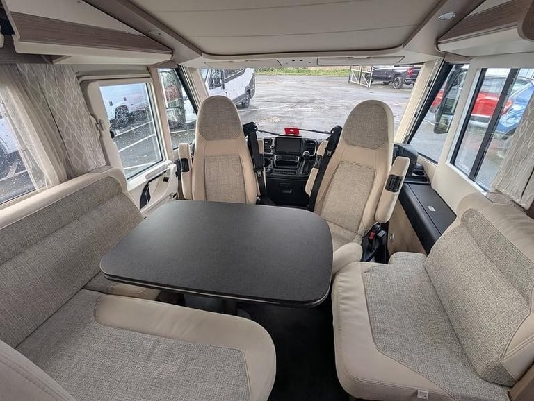 Carthago  0.0  Motorhome 