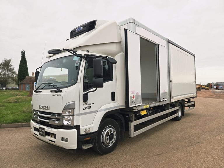 ISUZU FORWARD F135 240 13.5 TON FRIDGE / CURTAINSIDER, EURO 6, CARRIER SUPRA 550