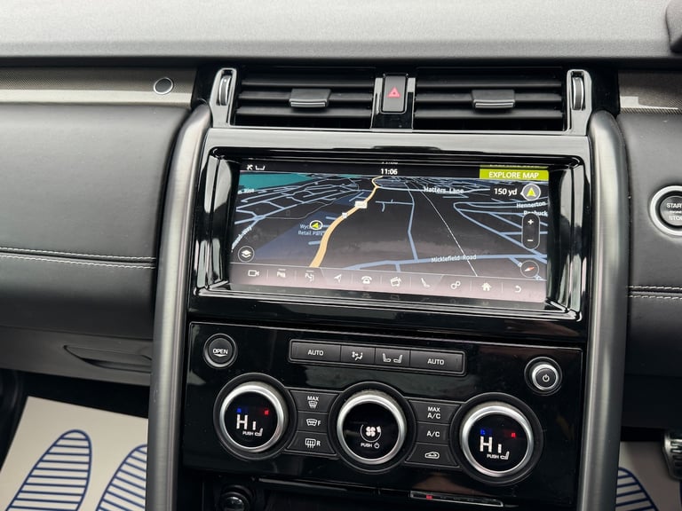 2020 Land Rover Discovery 2.0 SD4 HSE Luxury SUV 5dr Diesel Auto 4WD Euro 6 (s/s) (240 ps) ESTATE...