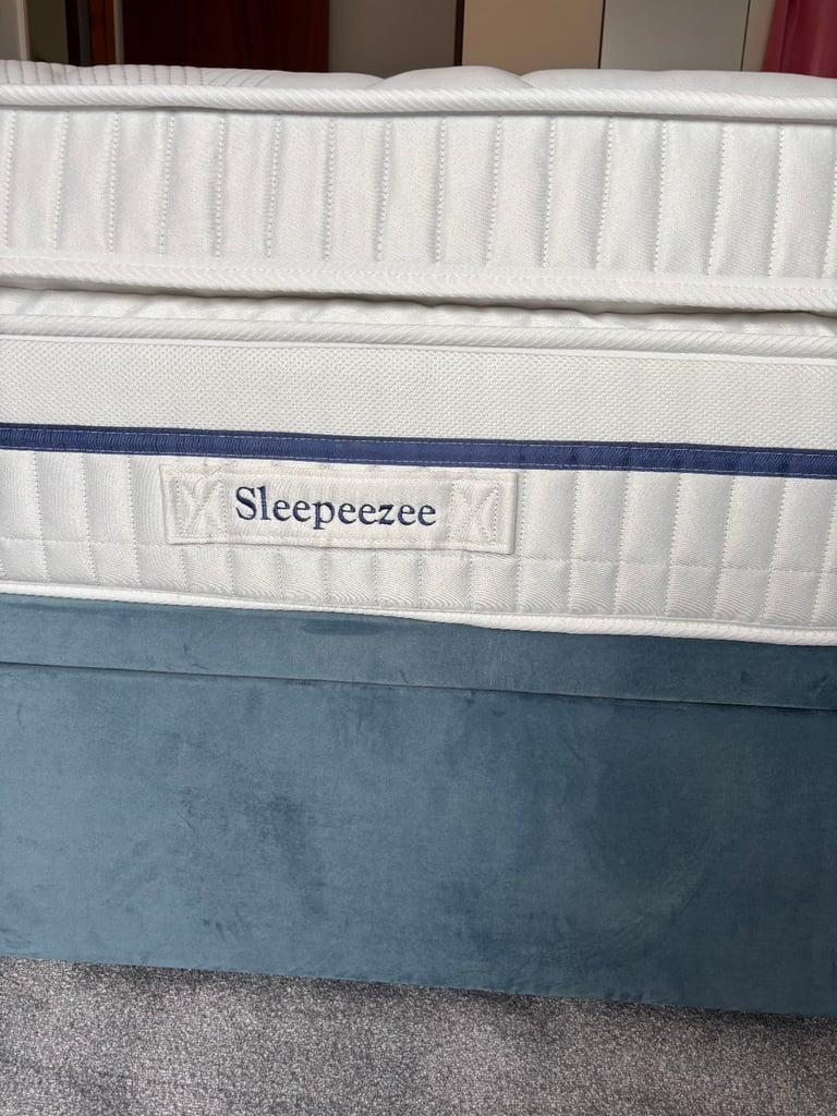 Half price new double mattress good quality