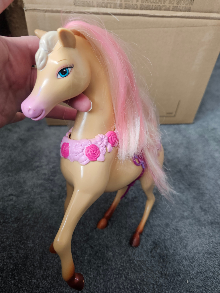 Selection of horses barbie and disney £3 each