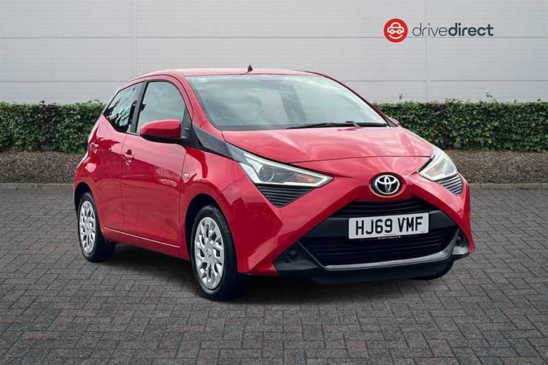 image for 2019 Toyota AYGO 1.0 VVT-i x-play Hatchback 5dr Petrol Manual Euro 6 (71 ps) Hatchback Petrol Manual
