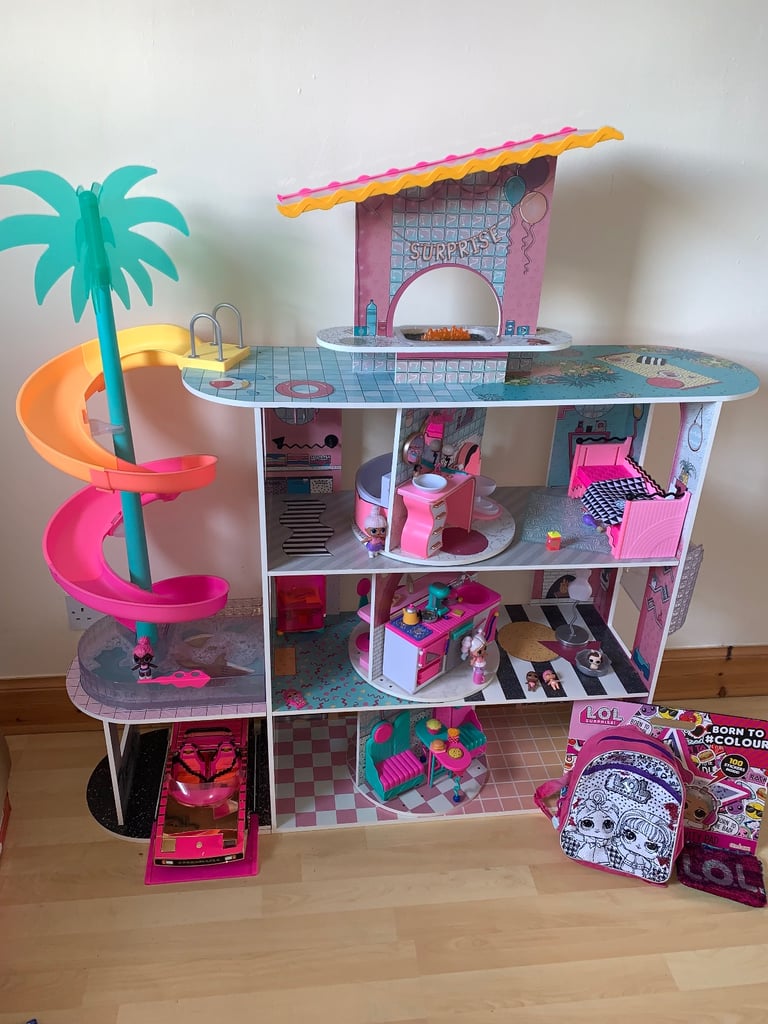 image for lol house with dolls, car, new bag, purse and colouring book 
