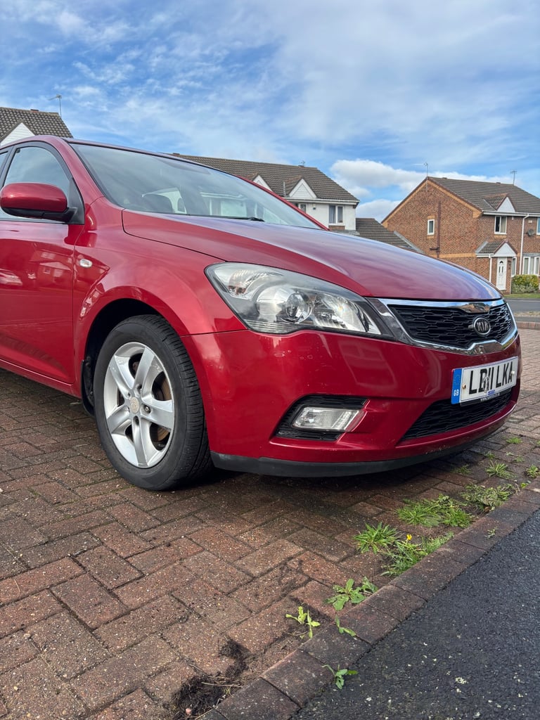 Cheap Kia, CEED, Hatchback, 2011, Manual, 1582 (cc),5 doors for sale in Chester Moor, Durham