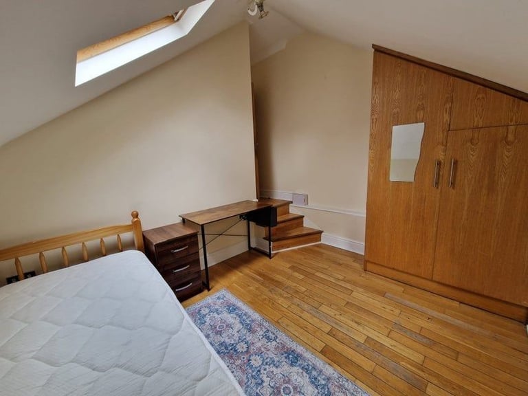  3 Rooms Available in Archway ✔️ ✔️ 
