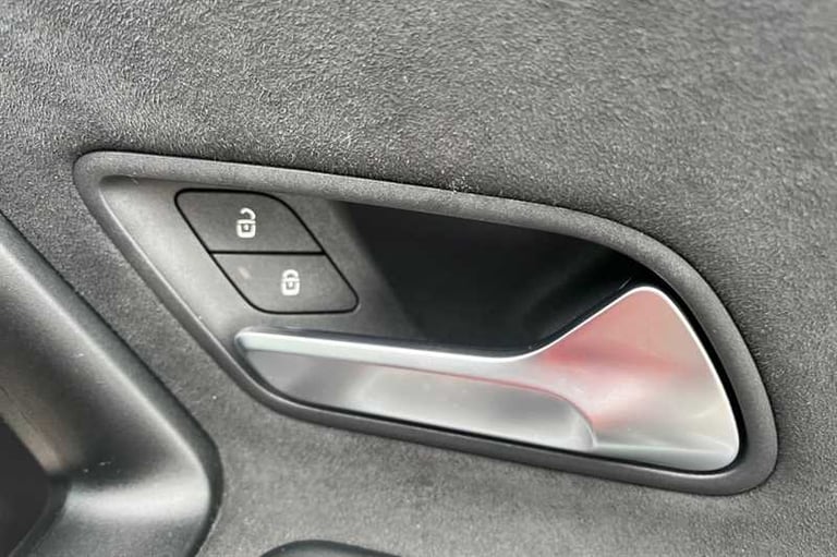 2021 Mercedes-Benz A-Class 1.3 A250e 15.6kWh AMG Line Hatchback 5dr Petrol Plug-in Hybrid 8G-DCT ...