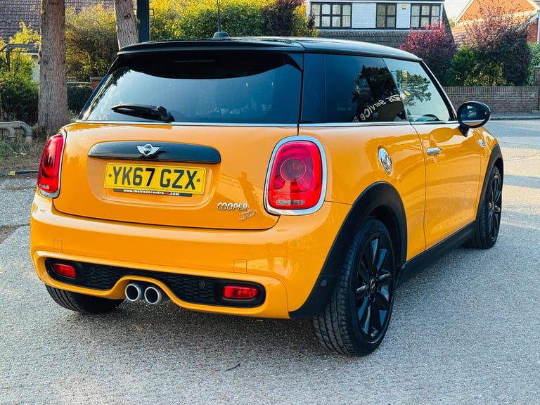 2018 MINI Hatch 2.0 Cooper SD Auto Euro 6 (s/s) 3dr HATCHBACK Diesel Automatic