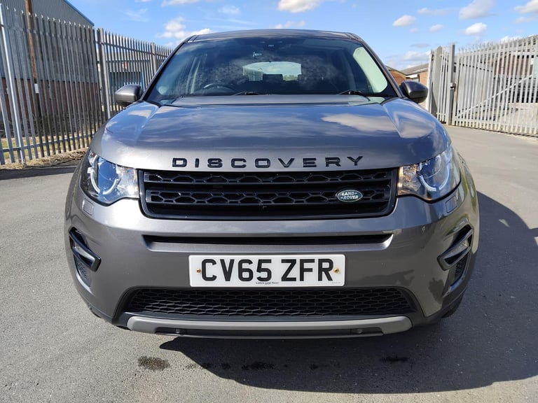 LAND ROVER DISCOVERY SPORT 2.0 TD4 SE Tech Grey Manual Diesel 2015