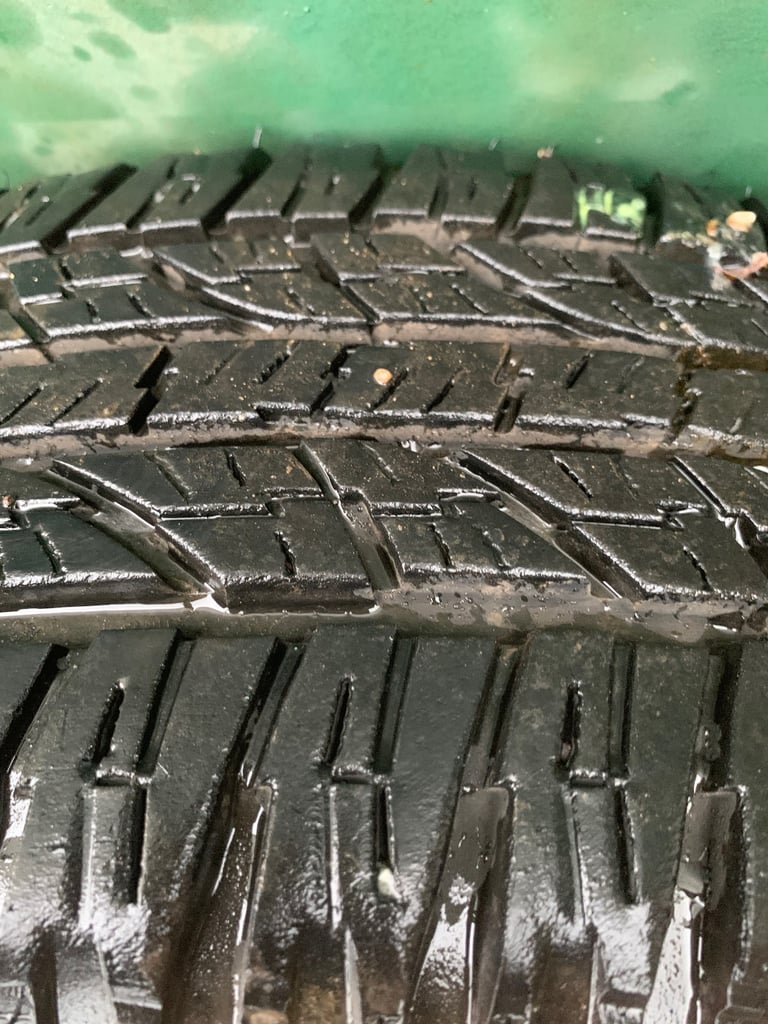 Honda crv mk2 wheels and tyres in good condition 