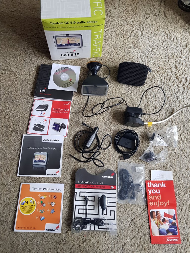 TomTom Go 510 Sat Nav GPS Traffic Edition with all its Accesories and Original box