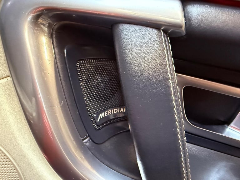 2017 Land Rover Discovery Sport 2.0 TD4 HSE Luxury Auto 4WD Euro 6 (s/s) 5dr ESTATE Diesel Automatic