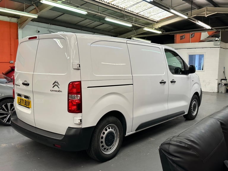 2021 Citroen Dispatch 1.5 BlueHDi 1000 Enterprise Pro M FWD 2 Euro 6 (s/s) 6dr PANEL VAN Diesel M...