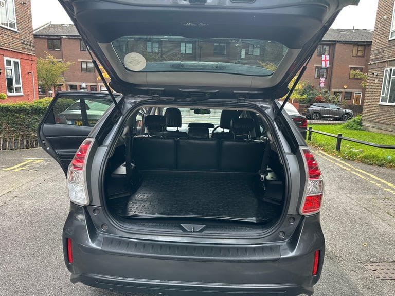 Toyota, PRIUS+, MPV, 2015, Other, 1798 (cc), 5 doors