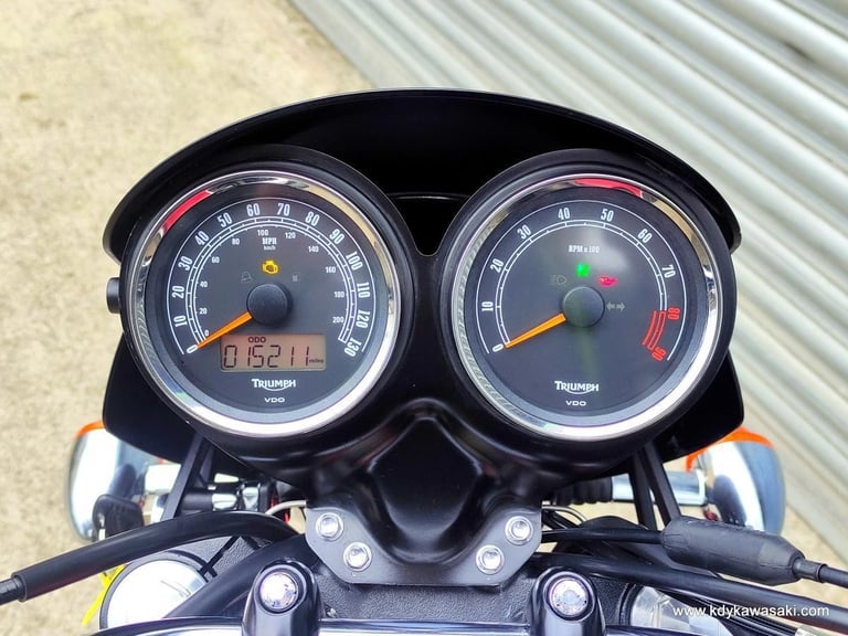 2013 Triumph Bonneville 865 SE