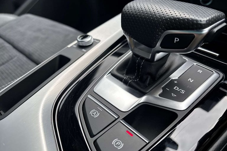 2023 Audi A4 35 TFSI S Line 4dr S Tronic Saloon Petrol Automatic