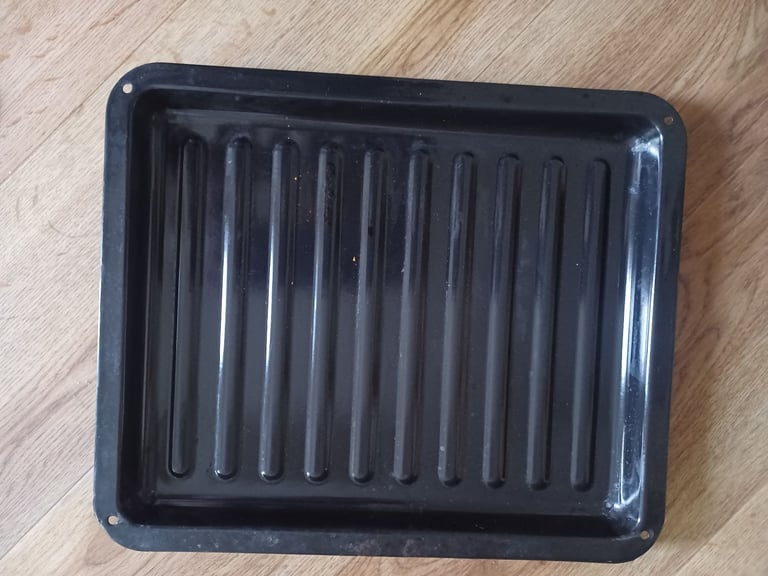 Cookworks mini oven nearly new