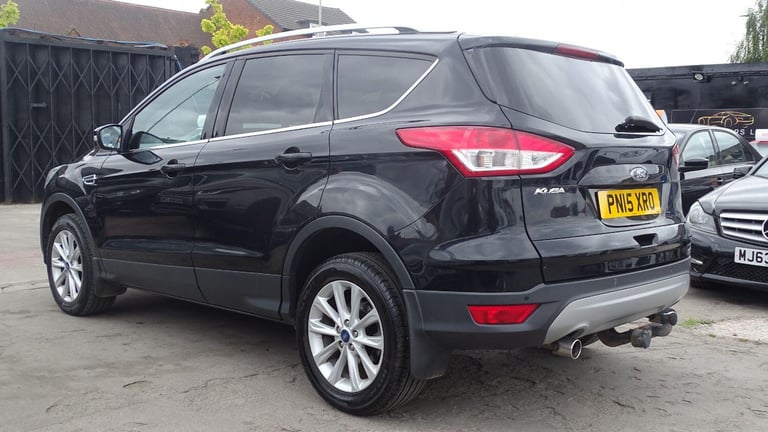 FORD KUGA 2.0 TDCi Titanium Black Manual Diesel 2015
