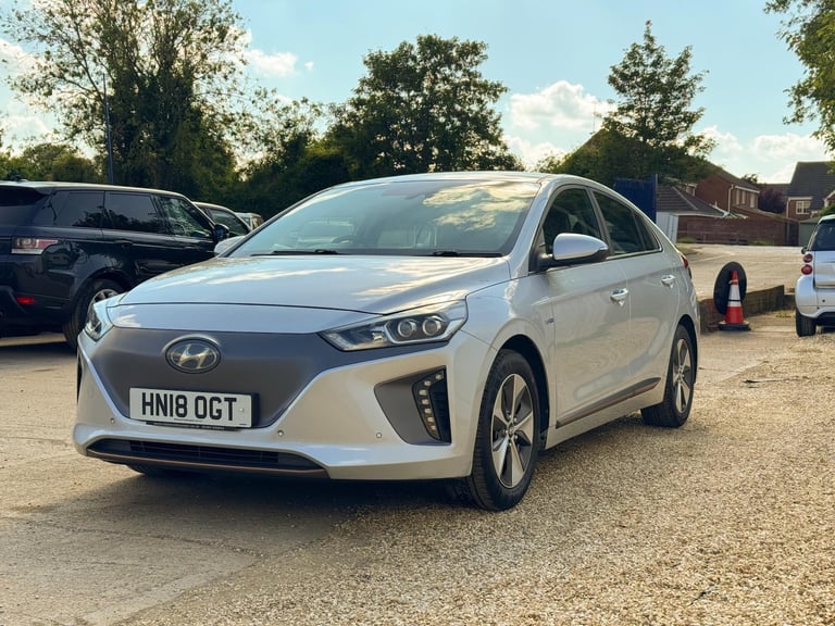 2018 Hyundai IONIQ 28kWh Premium SE Hatchback 5dr Electric Auto (120 ps) HATCHBACK Electric Autom...