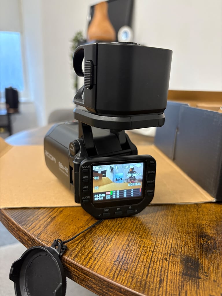 image for Zoom Q8N-4K hand held camera