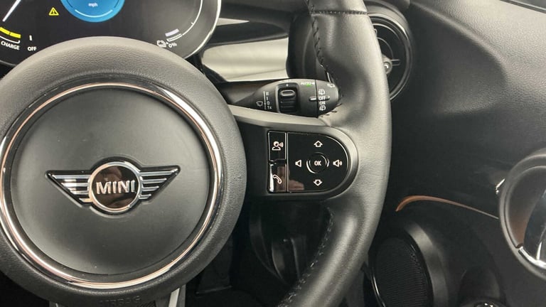 2022 MINI Hatch 135kW Cooper S Level 2 33kWh 3dr Auto HATCHBACK ELECTRIC Automatic