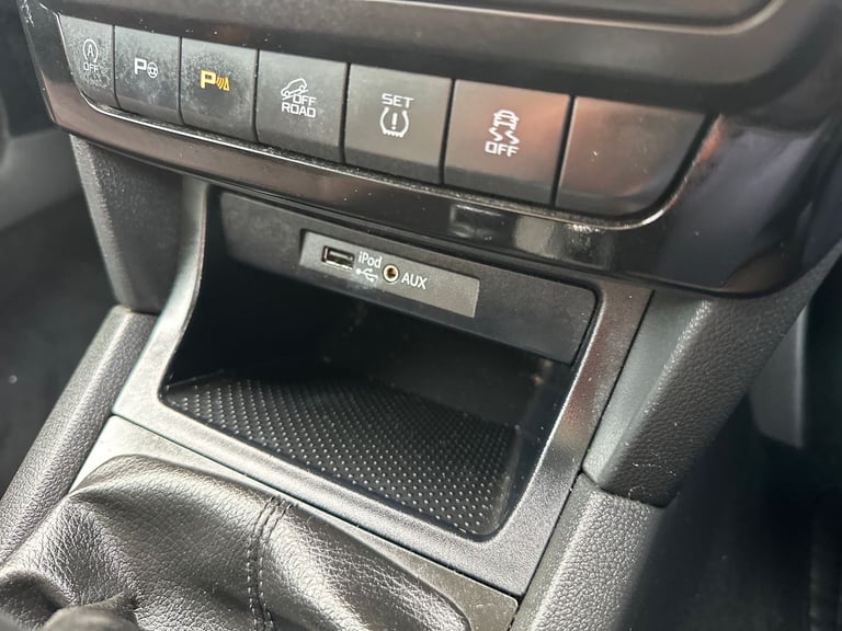 2016 Skoda Yeti Skoda Yeti 1.4TSI Laurin &amp; Klement Outdoor 5dr 4X4 Estate Petrol Manual