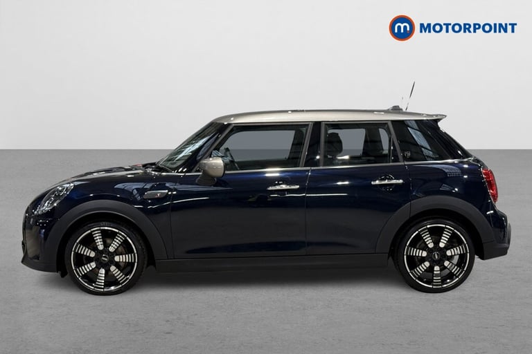 2021 MINI Hatch 2.0 Cooper S Exclusive 5dr Auto [Comfort-Nav Pack] Hatchback Petrol Automatic