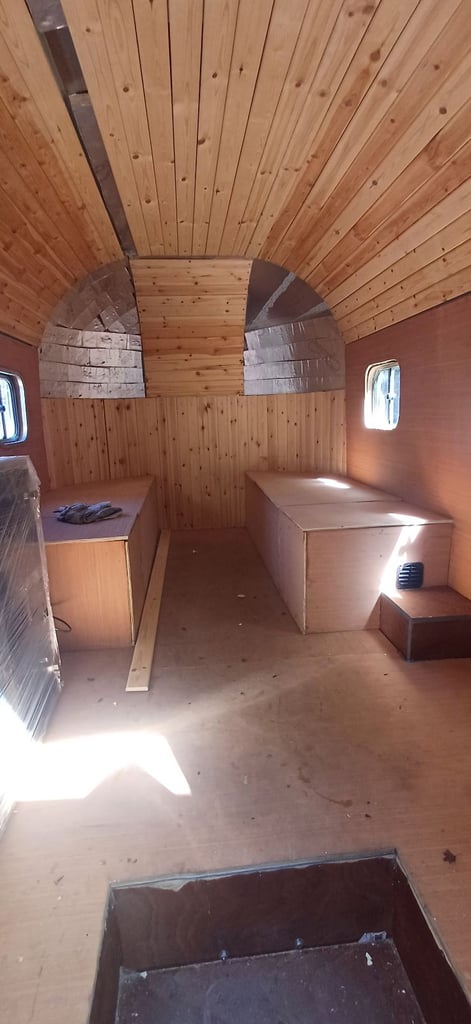 UNIQUE BULLET STYLE MOTORHOME