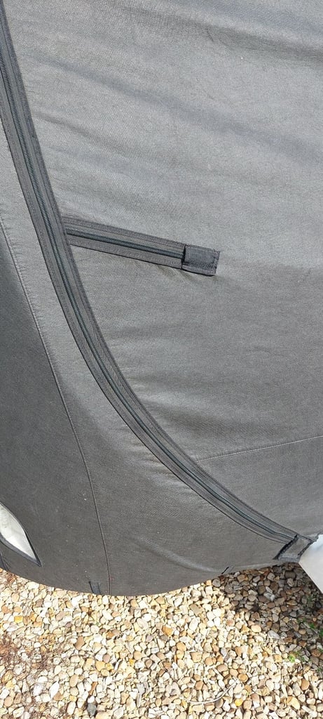 Specialised towing cover Swift caravan