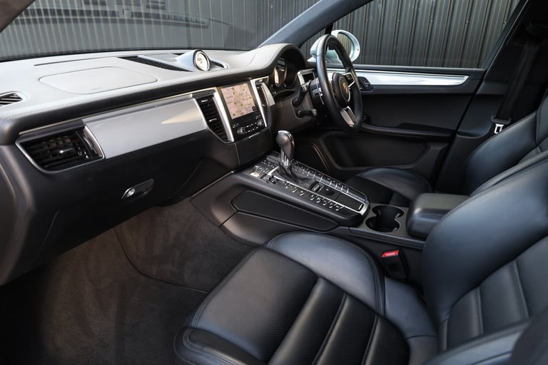 2016 '66' Porsche Macan Turbo 3.6 V6 T *1 Owner + £11.5k Cost Options + FPSH