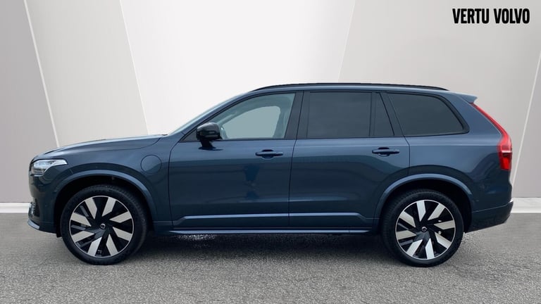 2024 Volvo XC90 2.0 T8 PHEV Ultra Dark 5dr AWD Geartronic Estate Estate Hybrid Automatic