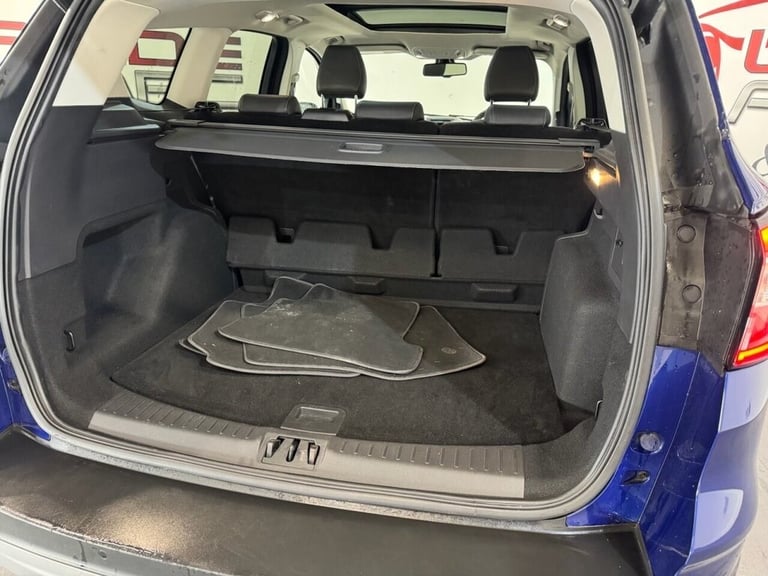 2017 Ford Kuga 2.0 TDCi Titanium X SUV 5dr Diesel Manual 2WD Euro 6 (s/s) (150 ps) HATCHBACK Dies...