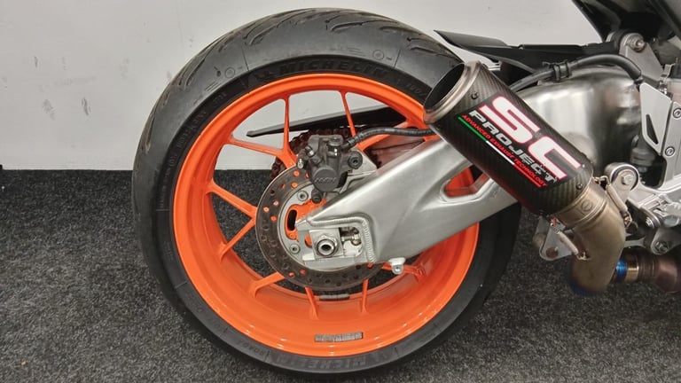 HONDA CBR1000RR REPOSOL ** FANTASTIC CONDITION - VERY LOW MILEAGE **
