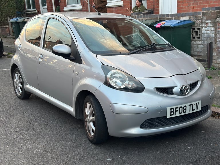 Toyota, AYGO, Hatchback, 2008, Manual, 998 (cc), 5 doors